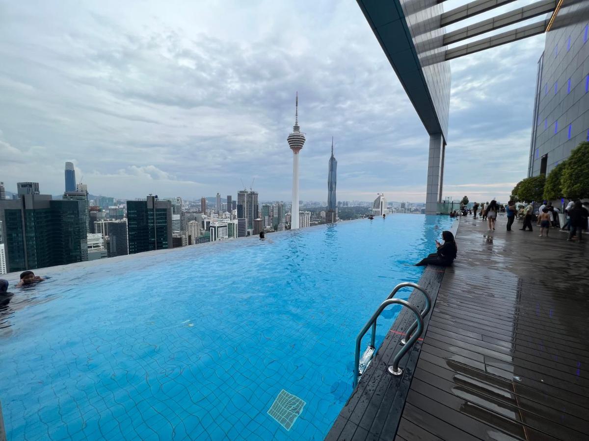 Amazing Pool By Platinum Suites Klcc Куала-Лумпур Экстерьер фото